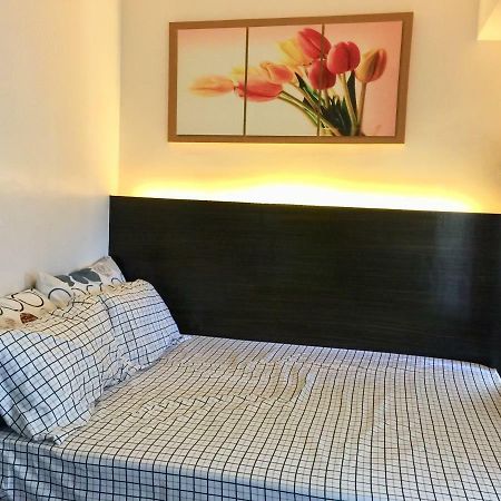 Studio Unit Cityland Prime Residence Tagaytay City Esterno foto